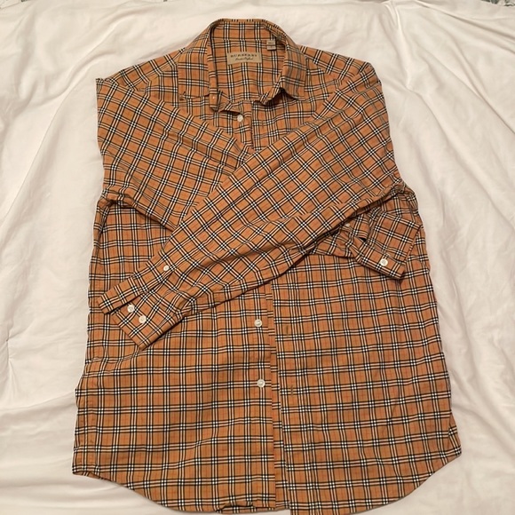 Burberry size / S / Tan color - Picture 1 of 4